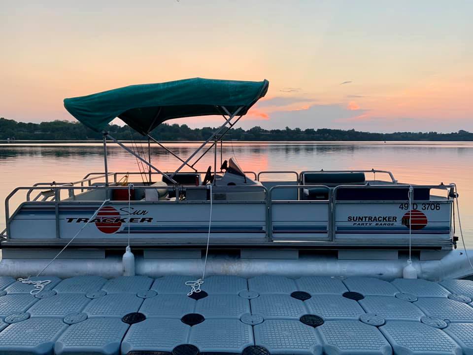 Boat Rentals on Bay of Quinte Merlandpark